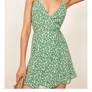 Reformation Thora Dress - color "daisy" (green)